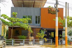 Tropical Bar Restaurant – Cap-Haïtien | Cuisine Locale
