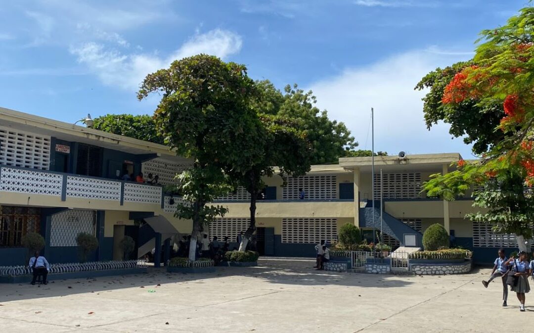 Collège Pratique Du Nord – École à Acul-du-Nord
