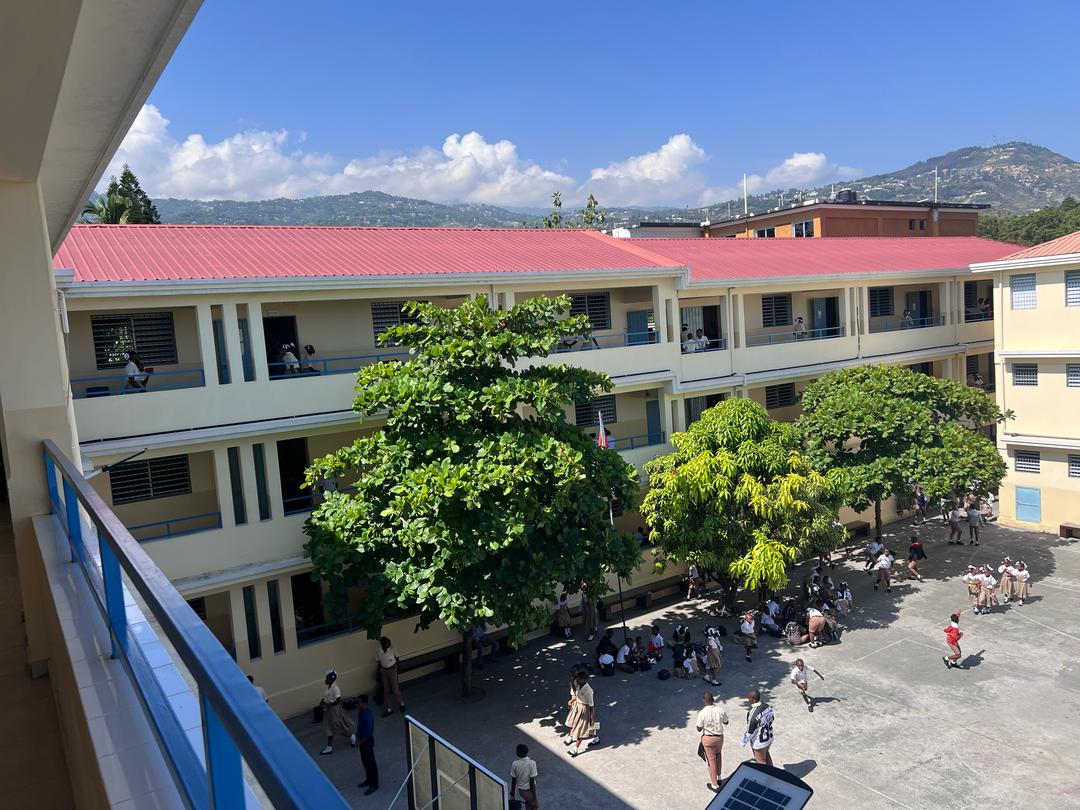 Ecole Congréganiste Sainte Thérèse de Pétion-ville