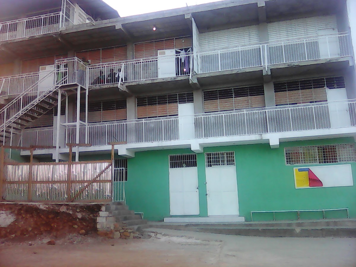 Collège Adventiste de Pétionville