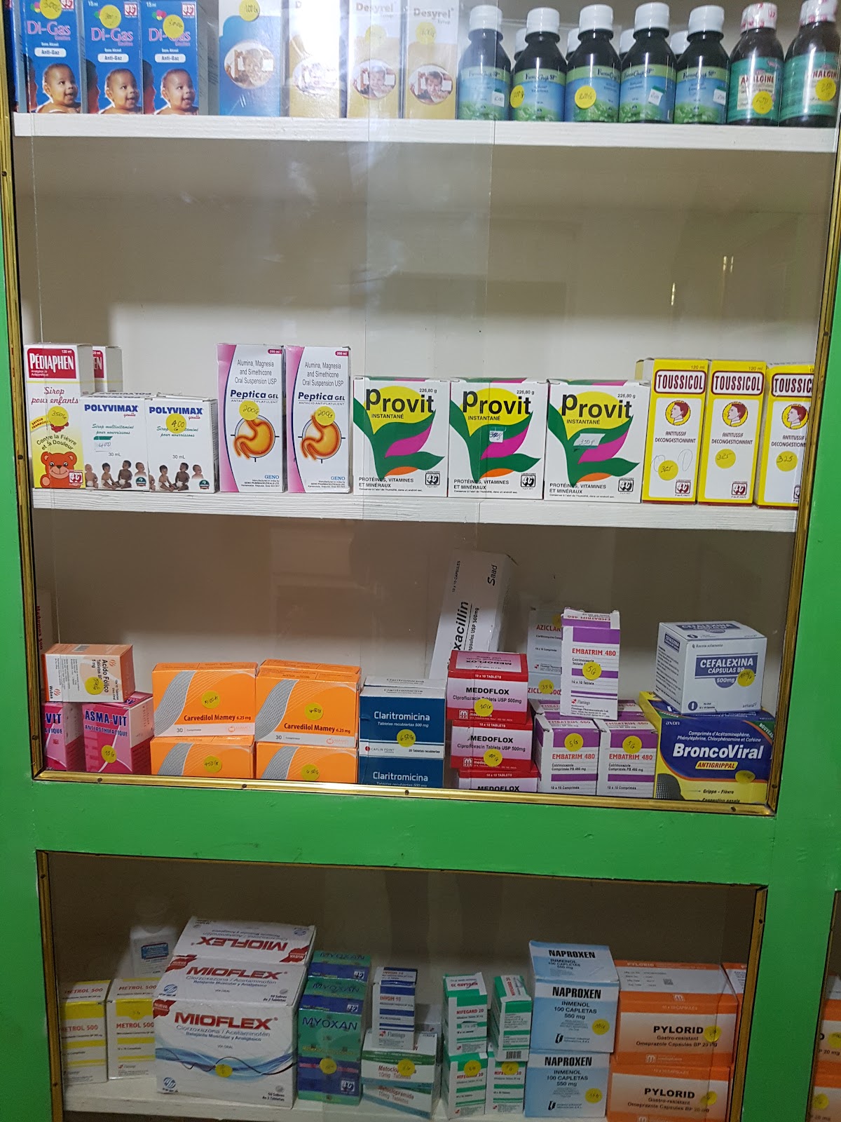 Pharmacie Standard & Médical Supplies