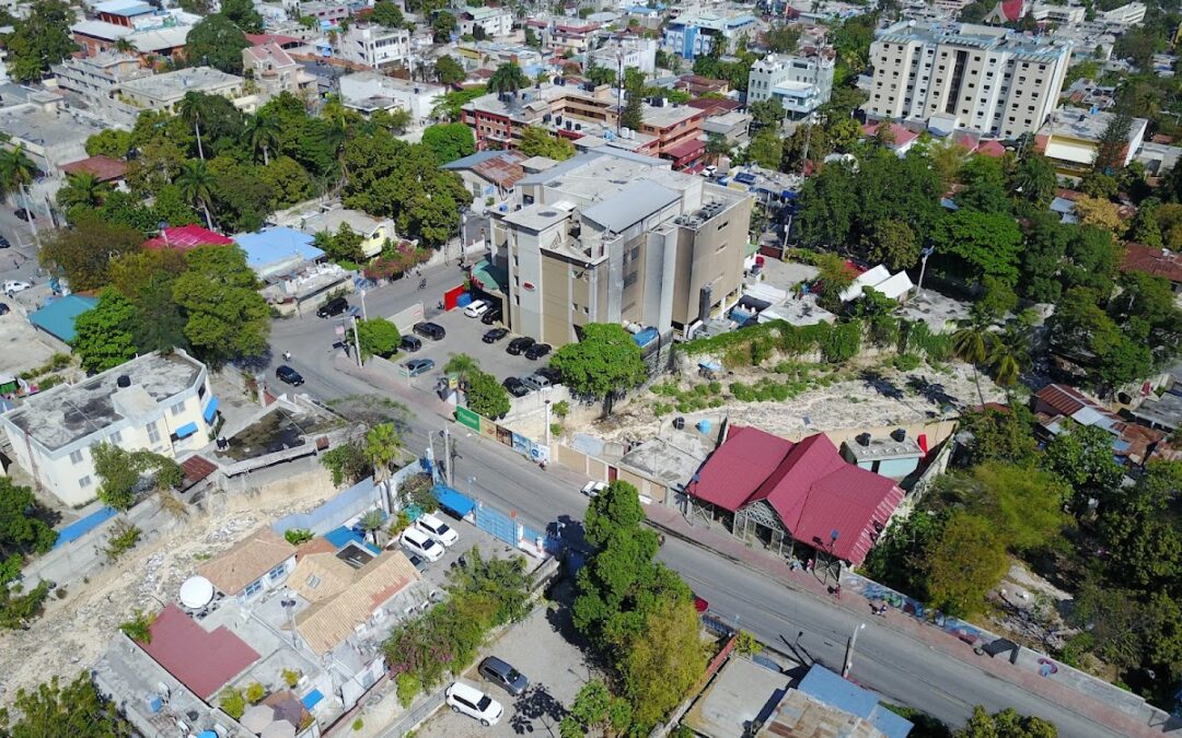 World Bank à Pétion-Ville – Services Bancaires 24/7
