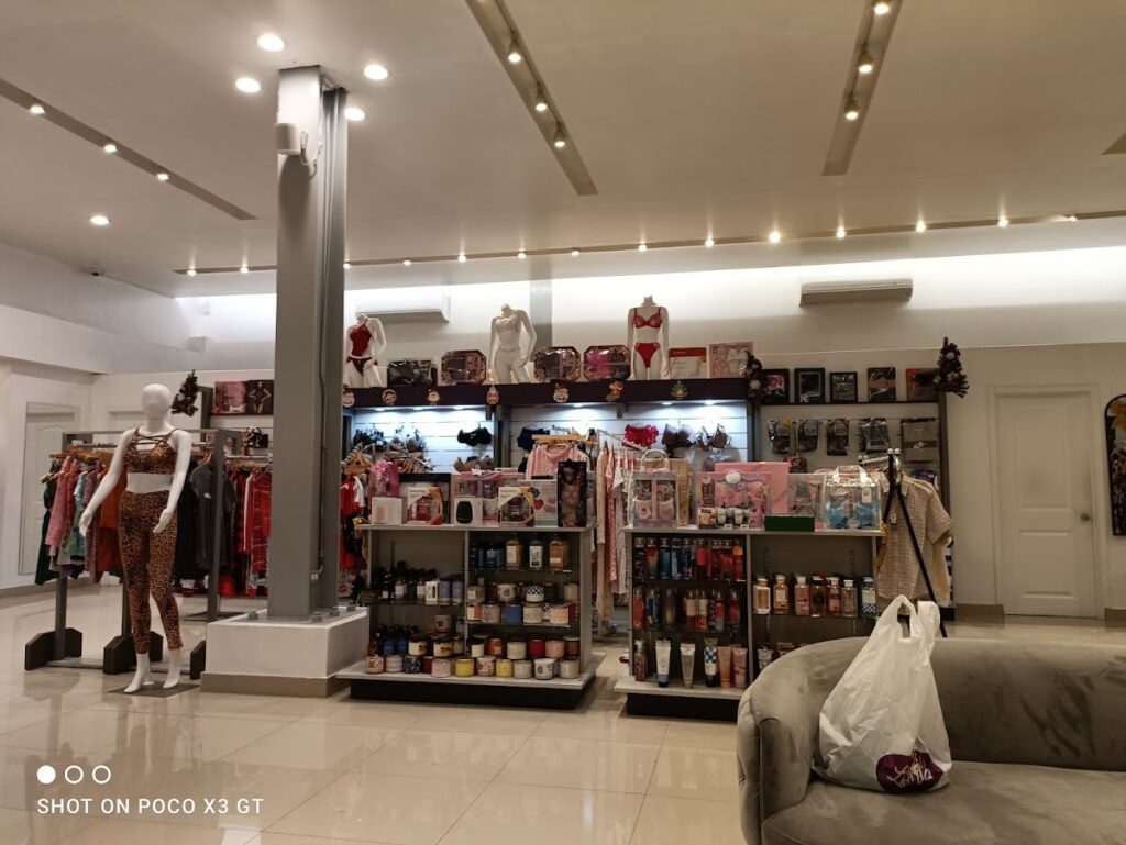 Lilophia – Boutique de Vêtements à Pétion-Ville