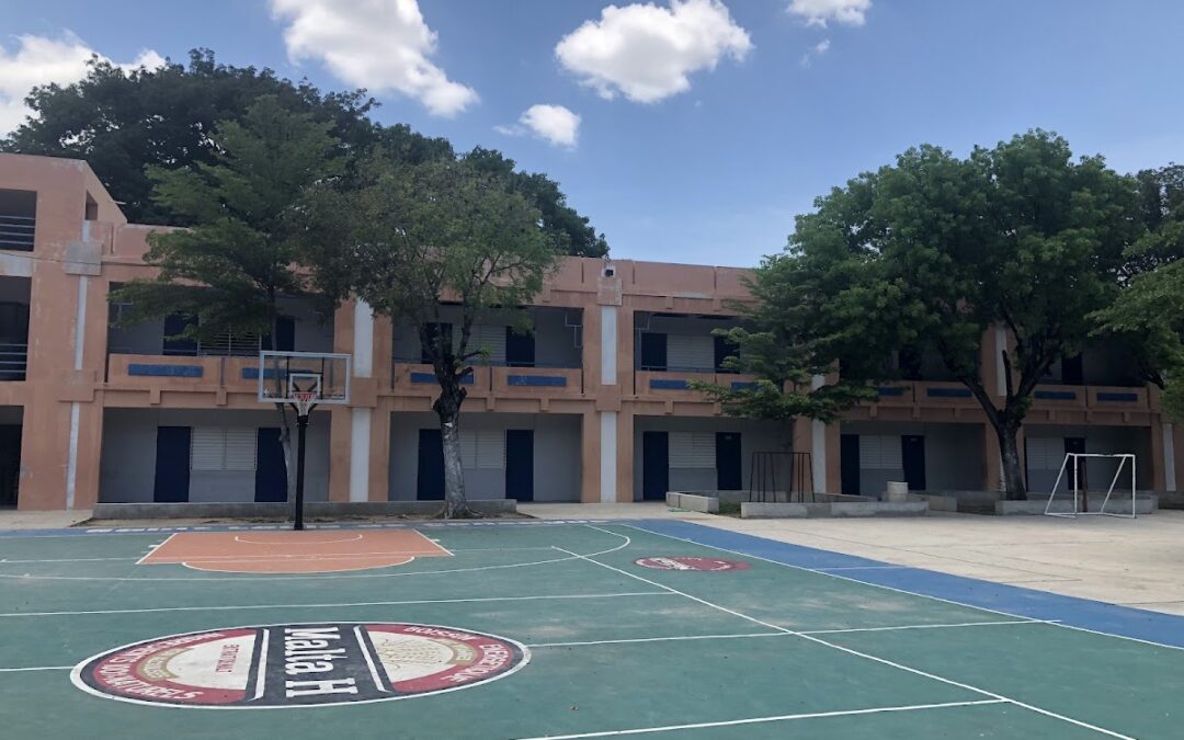 Institution Saint-Louis de Gonzague | École à Delmas