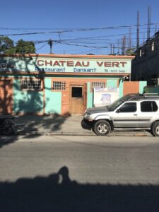 Chateau Vert Resto – Restaurant à Tabarre