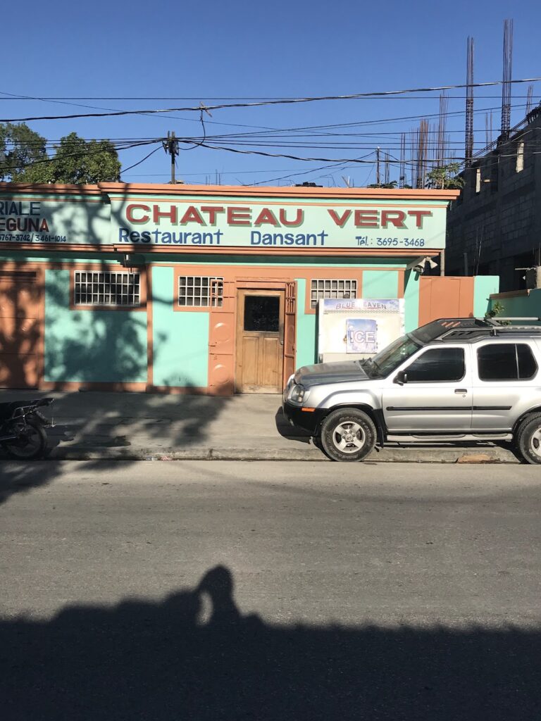 Chateau Vert Resto – Restaurant à Tabarre