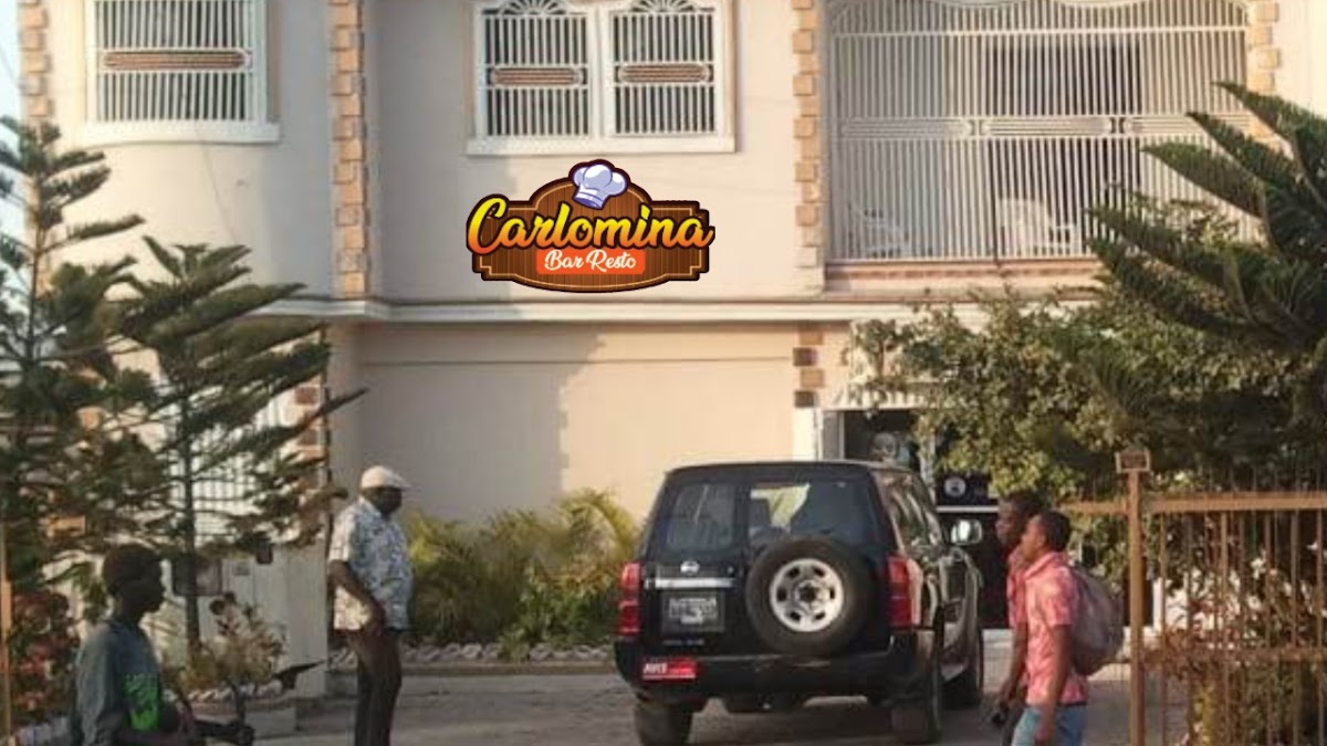 Carlomina Bar