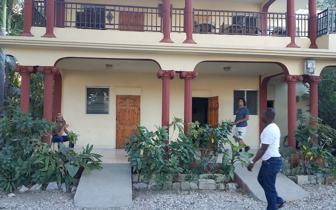 L&rsquo;Elysée Guest House
