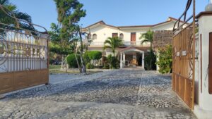 Fortress Inn