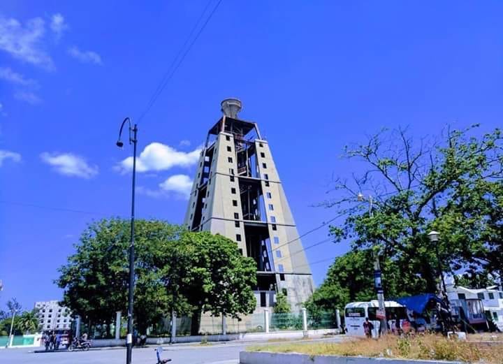 Tour 2004 Monument Bicentenaire | Port-au-Prince