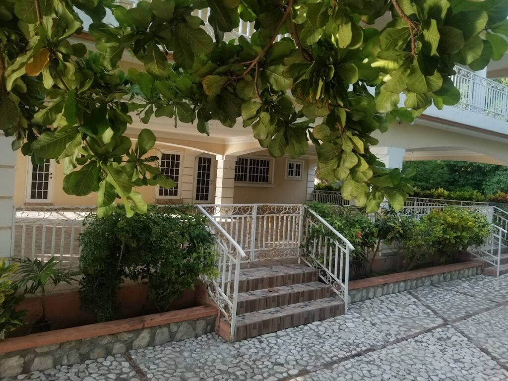 Obama Beach Hotel & Resort – Hébergement Arcahaie