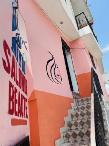 Miyoo Salon de beauté & Barber shop à Delmas