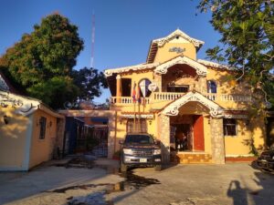 Le Recul – Restaurant à Camp-Perrin | Ouvert 24h/24