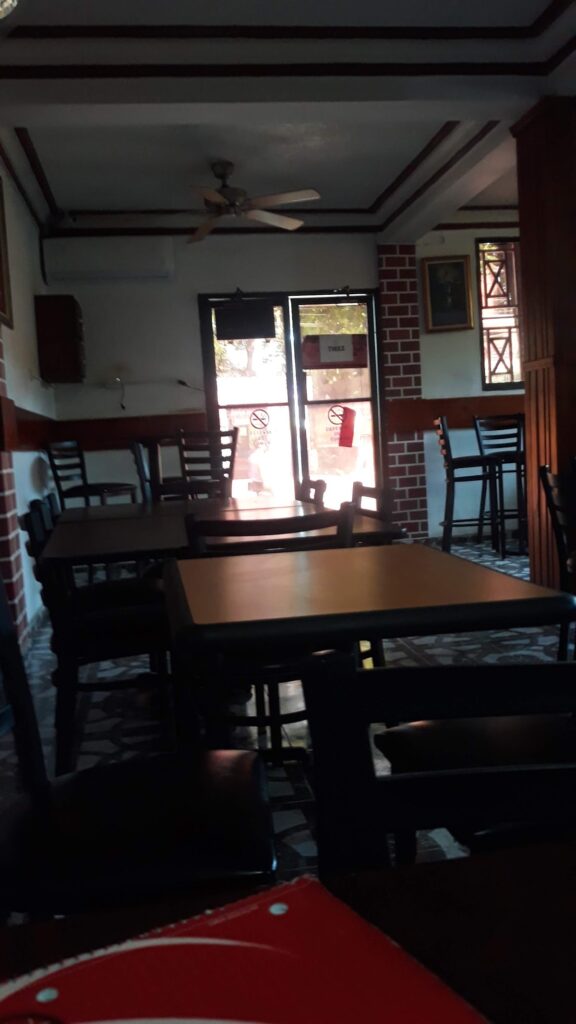 Paradise Restaurant Patisserie – Gressier, Haïti
