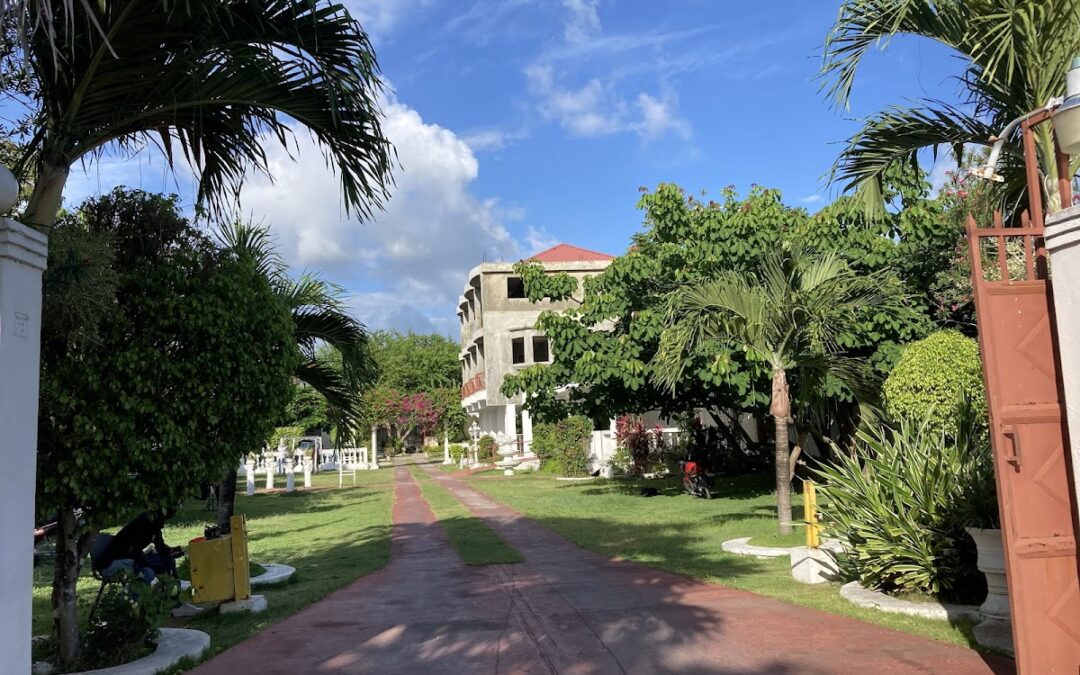 Ocean Breeze Guesthouse – Hébergement Camp-Perrin