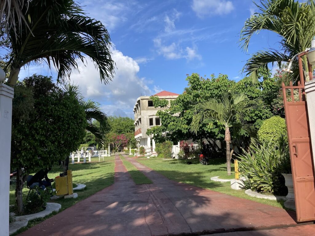 Ocean Breeze Guesthouse – Hébergement Camp-Perrin