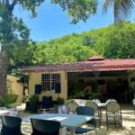 Belly Beach – Restaurant à Trou du Nord, Haïti