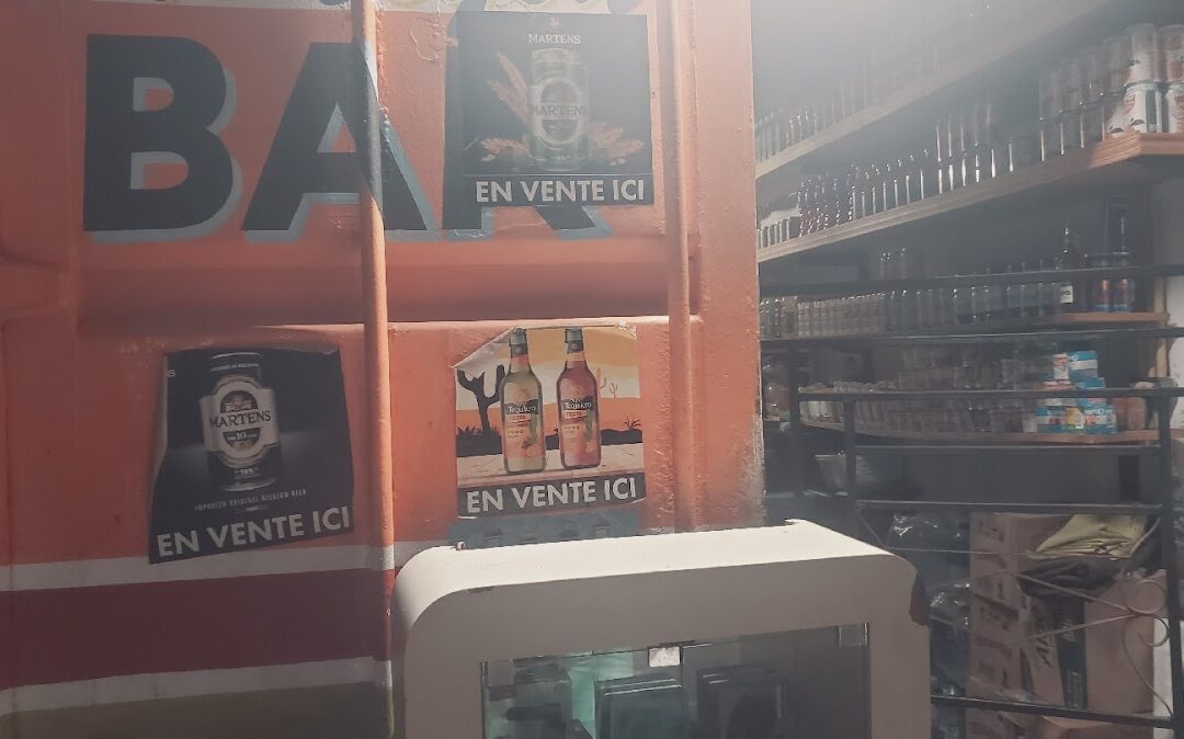 Mineyou Bar – Restaurant à Terrier Rouge, Haïti