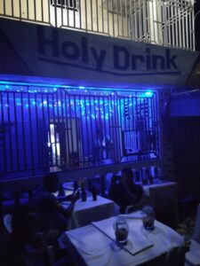 Holy Drink Restaurant à Jean-Rabel | Boissons & Repas