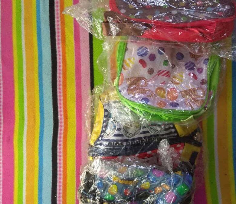 Esther boîte – Magasin de Vêtements à Gonaïves