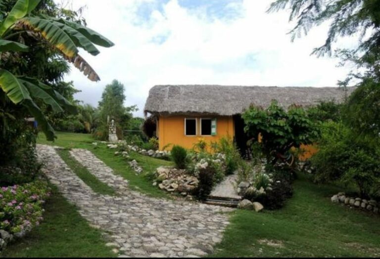 La Colline Enchantée – Hébergement à Cayes-Jacmel