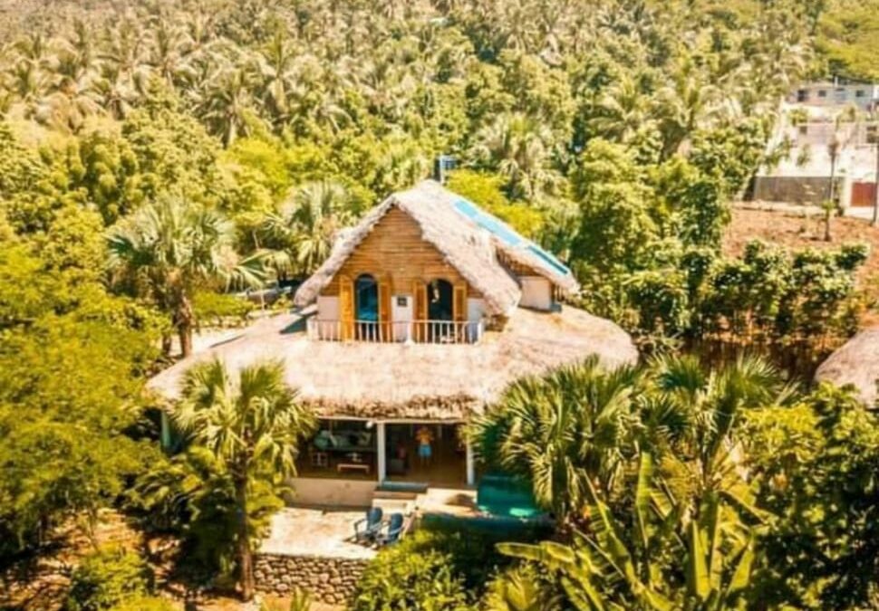 Chic Chateau – Hébergement à Cayes-Jacmel