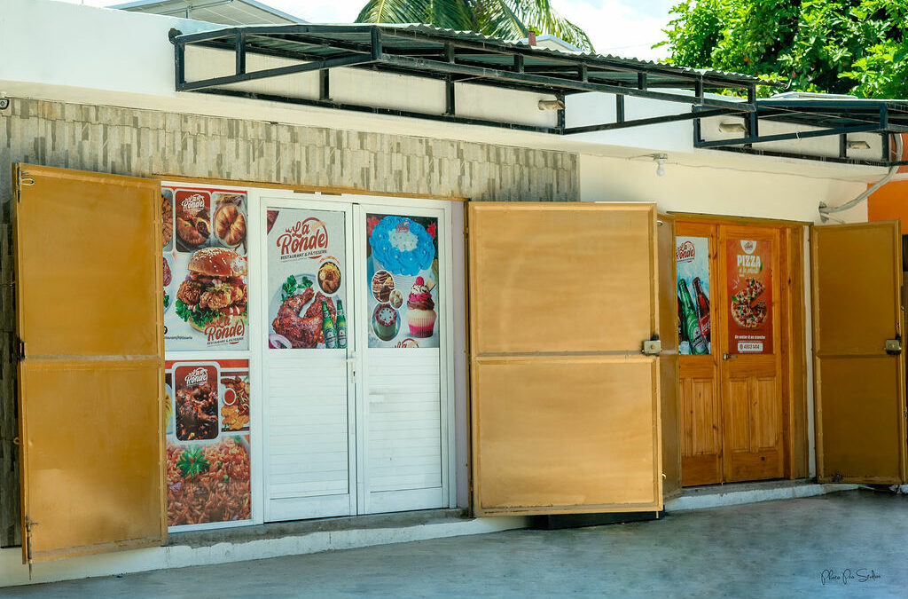 La Ronde Restaurant & Pâtisserie | Saut-d-Eau