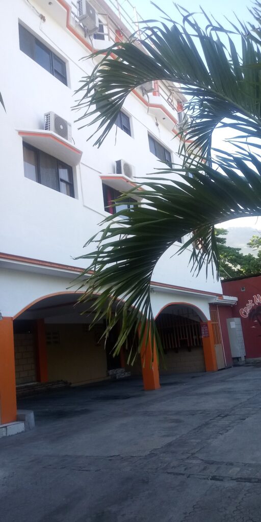 Mondesir Hôtel – Hébergement à Mirebalais, Haïti