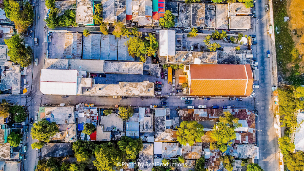 Centre d&rsquo;Études Lumière – École à Carrefour, Haïti