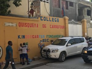 Collège Quisqueya De Carrefour – École à Côte Plage