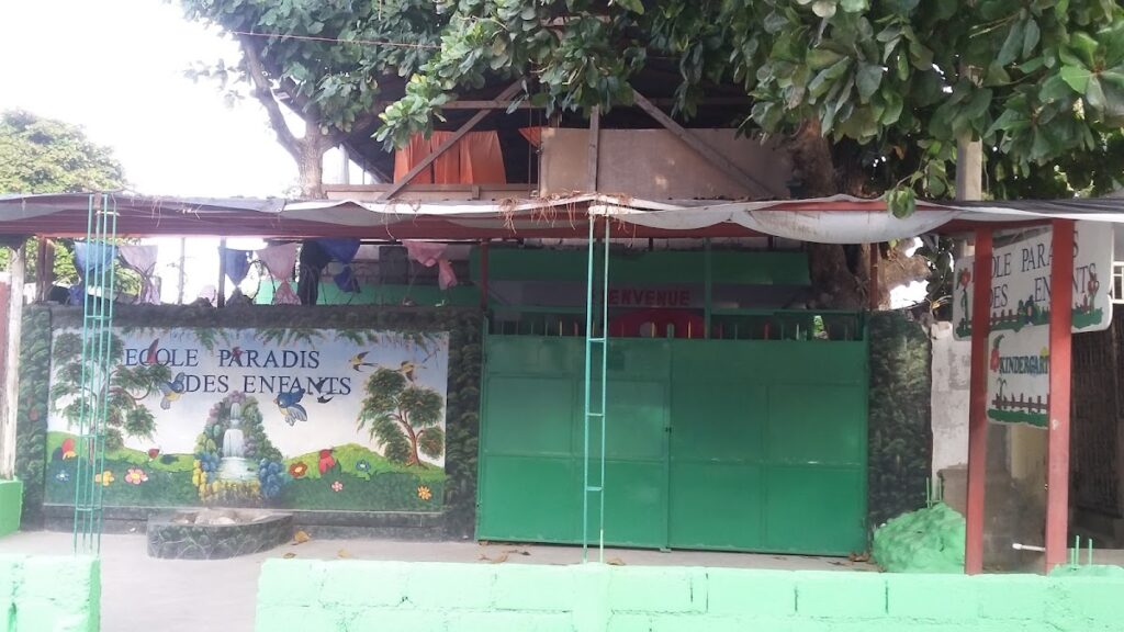 Ecole Paradis des Enfants – Carrefour, Haïti