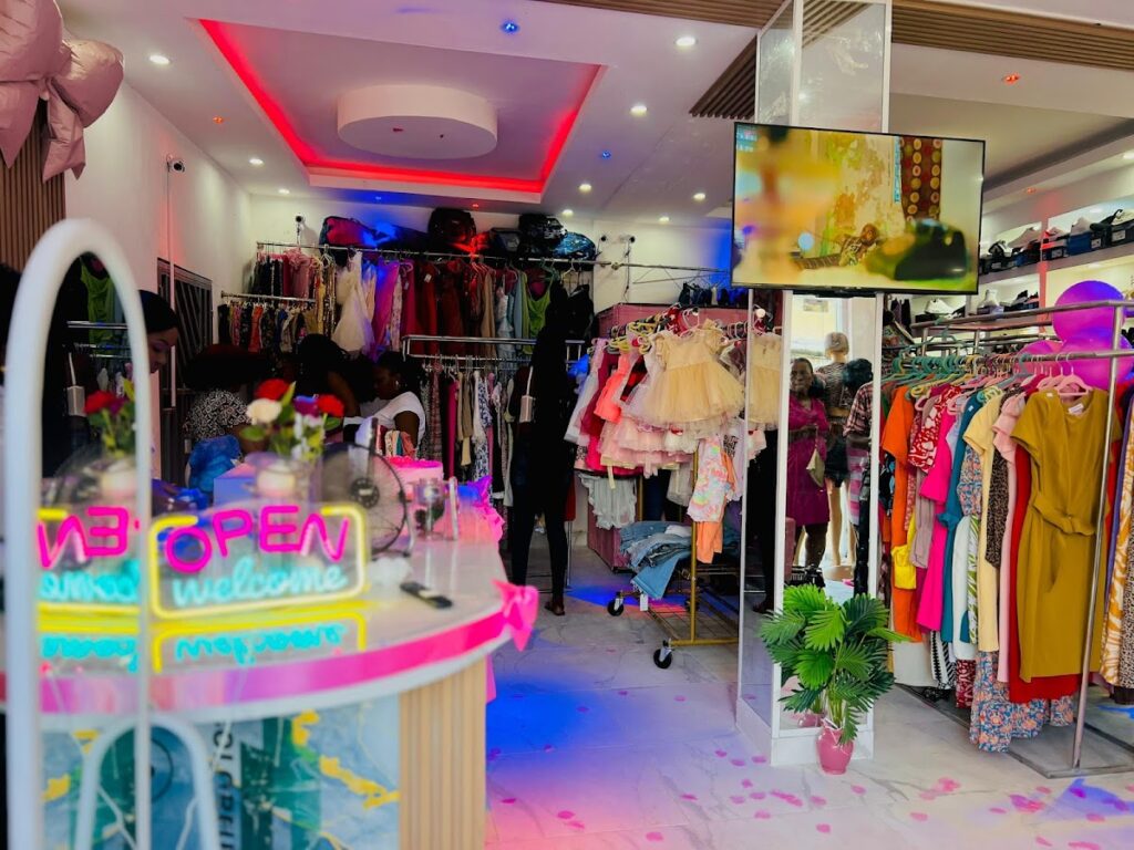 KIM-BRUNEDOUX | Boutique de Vêtements à Ouanaminthe