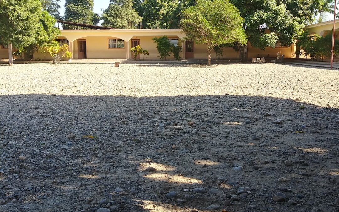 École Mixte St-Yves – Limonade | Éducation de Qualité