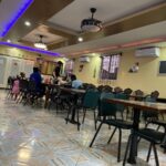 Fast and Tasty – Restaurant à Torbeck, Charpentier