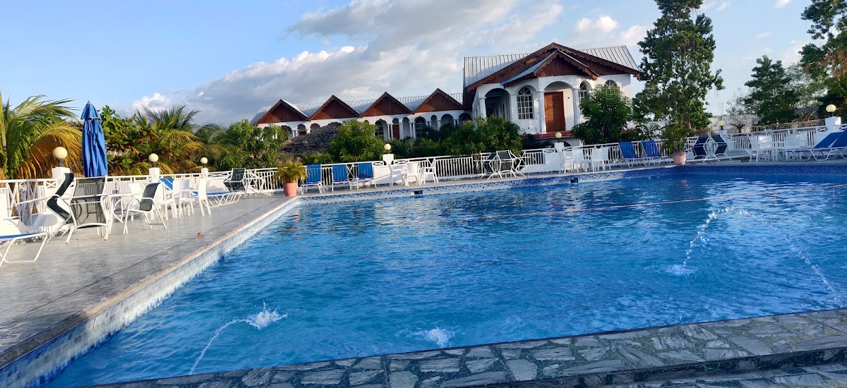 Le Boucanier Beach et Resort