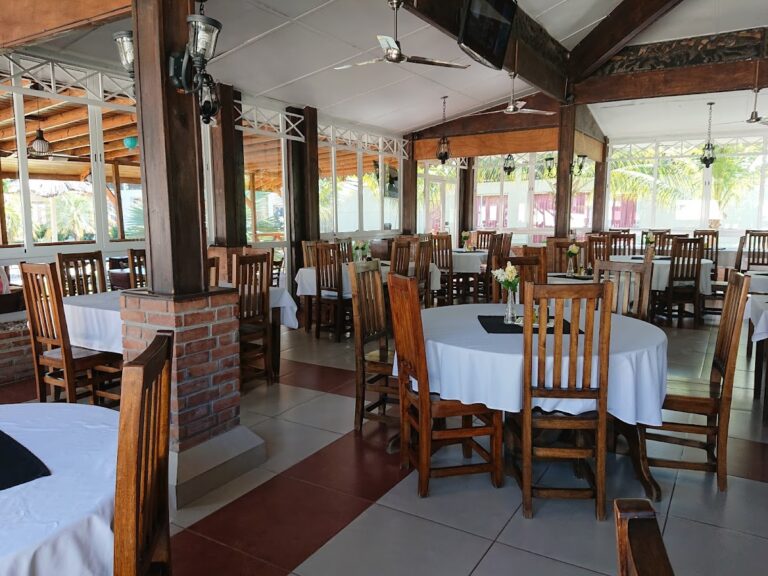 La Fouchèt – Restaurant à La Vallée, Haïti