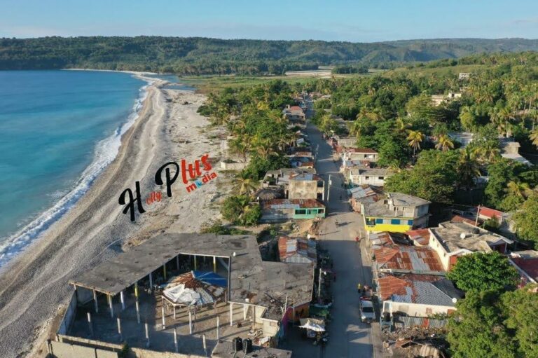 Bainet, Haiti, Mer – Restaurant à Bainet