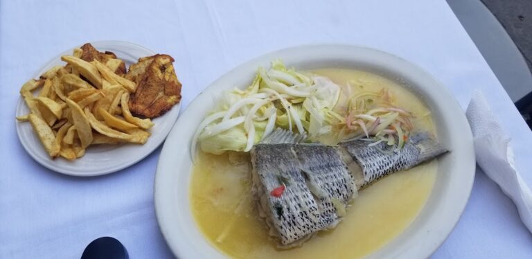 Villanne-Marie – Restaurant à Saint-Marc, Dessalines