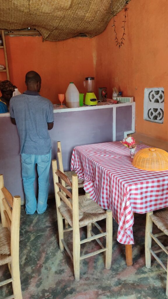 Namil Vin de Mangue – Restaurant à Thiotte, Haïti