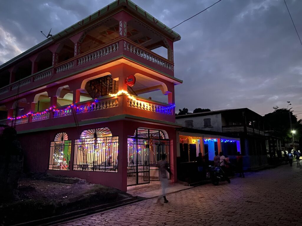 Le Dame-marien – Restaurant à Dame-Marie, Haïti