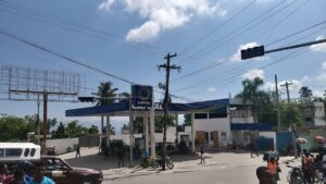 Pompe Gasoline Capital – Station Service à Pétion-Ville