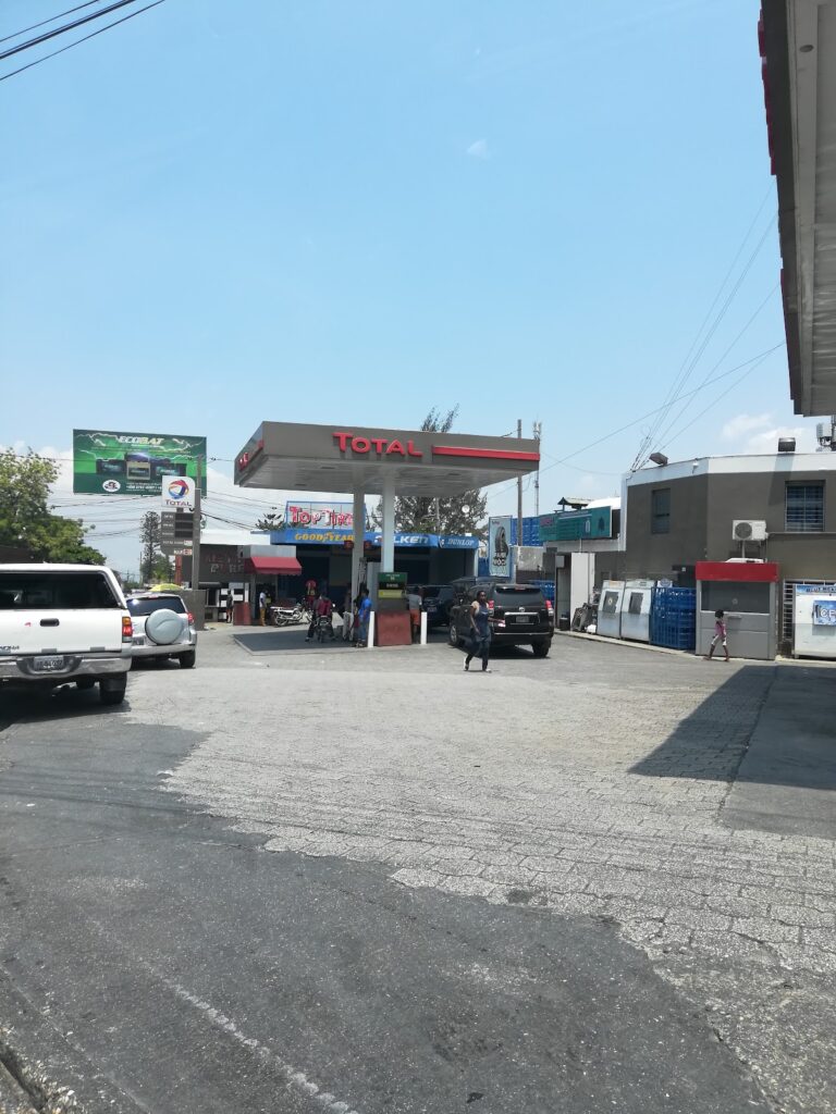 TotalEnergies Delmas 83 | Station Service à Port-au-Prince