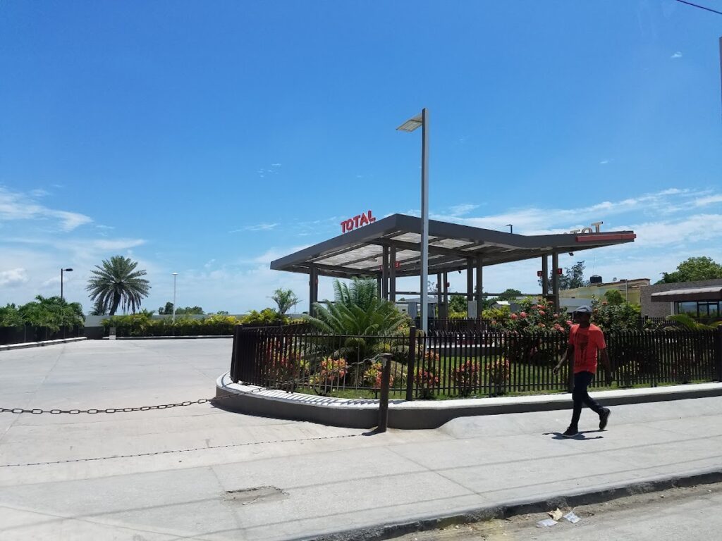 Total Descahos – Station Service Gonaïves