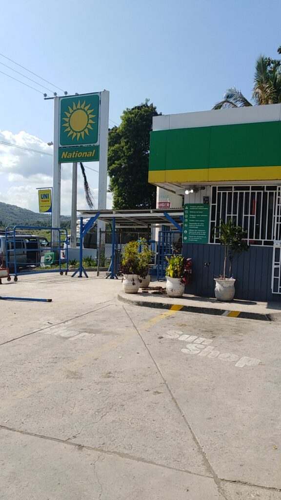 Sun Shop Bassin Caïman – Alimentation à Jacmel