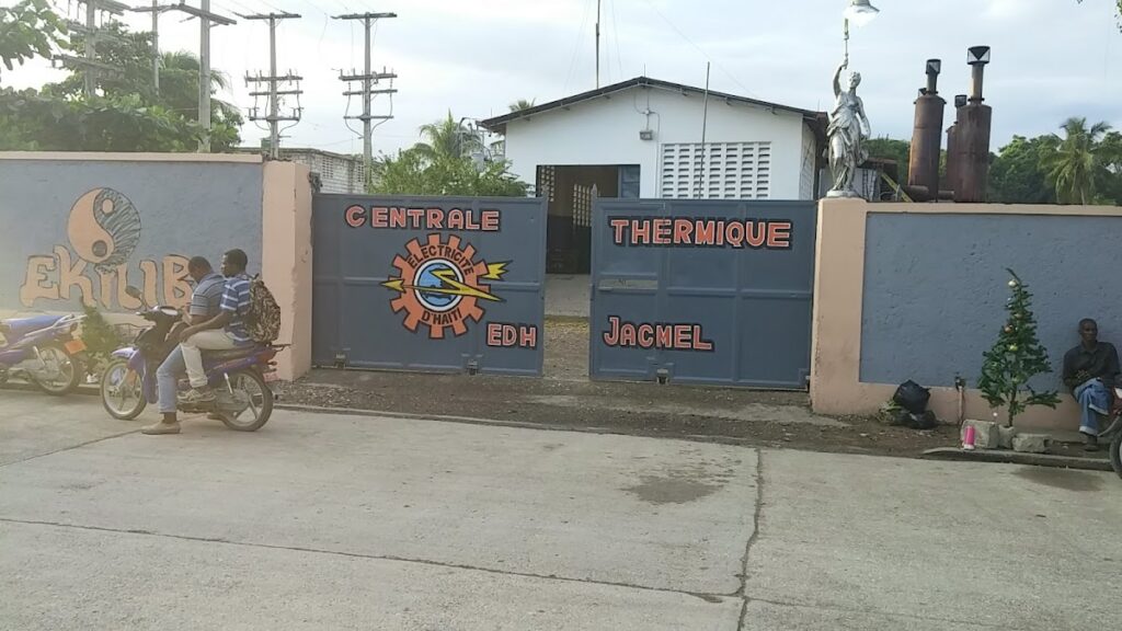 Central Electrique – Station Service à Jacmel