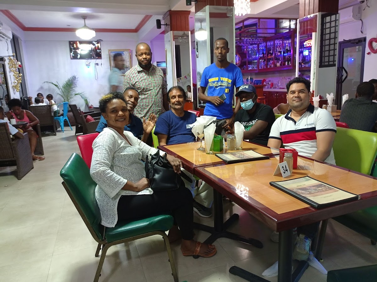 Le Rosier Fast Food