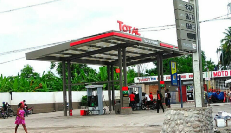 Station Total Quatre Chemins – Les Cayes, Haïti