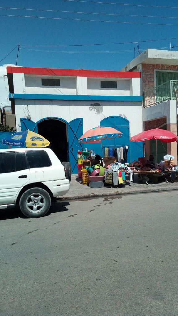 Bureau Postal des Gonaives – Service Postal 24/7