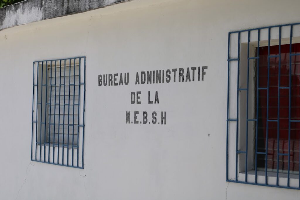 Bureau Administratif MEBSH | Services Publics Les Cayes