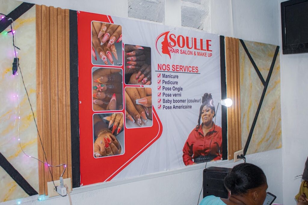 Soulle Hair Salon – Coiffure & Beauté à Delmas 32